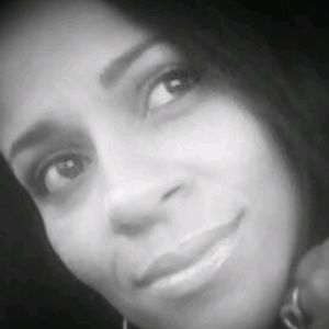 Meet your Posher, Delia